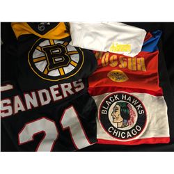 SPORTS JERSEYS LOT (BRUINS, BLACK HAWKS...)