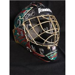 2005-06 MINNESOTA WILD TEAM SIGNED GOALIE MASK W/ COA (ROLSTON, GABORIK, KOIVU + MORE...)