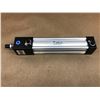 Image 1 : PARKER 1PP1D0000677 CYLINDER