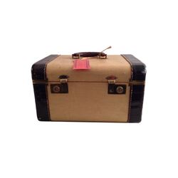 The Chaperone Louise Brooks (Haley Lu Richardson) Movie Props