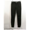 Image 4 : Scream 4 Gale Weathers-Riley (Courteney Cox) Movie Costumes