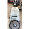 Image 2 : NUMATIC FLOOR POLISHER