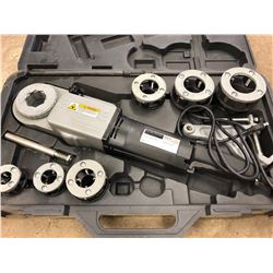 PORTABLE THREADER WITH HARD CASE