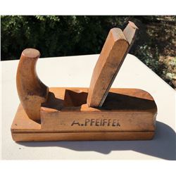 ANTIQUE WOOD PLANE