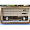 Image 1 : VINTAGE GRAETZ RADIO