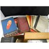 Image 2 : Books
