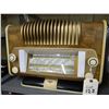 Image 1 : Radio