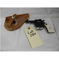Gun