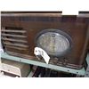 Image 1 : Radio
