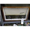 Image 1 : Radio