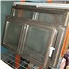 Image 2 : 4 EXTERIOR WINDOWS