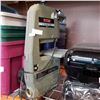 Image 1 : RYOBI 9" BAND SAW BS900 - WORKING