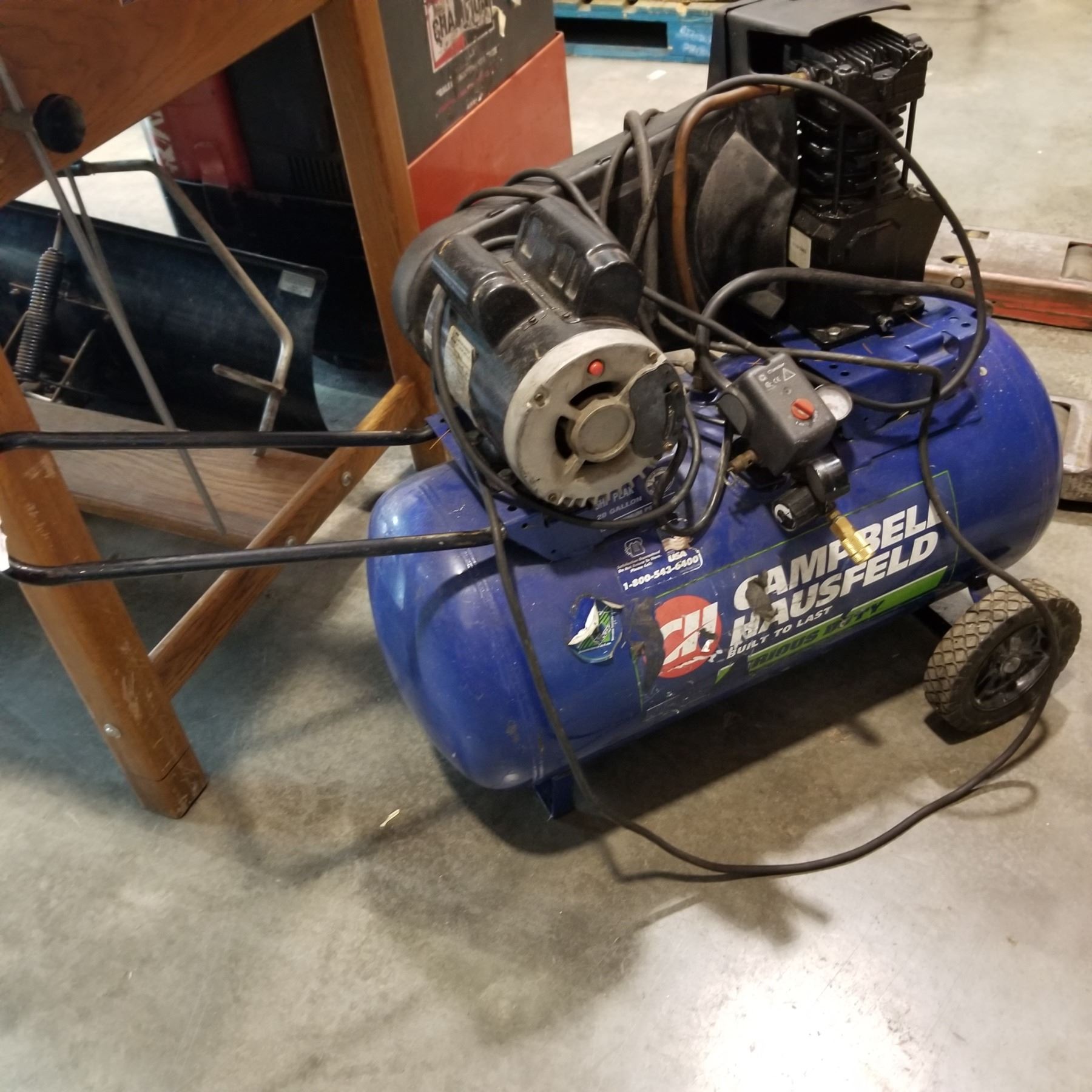 CAMPBELL HAUSEFIELD PORTABLE ROLLING AIR COMPRESSOR 5HP 20 GALLON Big Valley Auction CAMPBELL HAUSEFIELD PORTABLE ROLLING AIR COMPRESSOR 5HP 20 GALLON Big Valley Auction