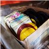 Image 3 : 3 BOXES OF RECORDS 45S