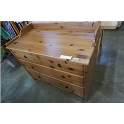 PINE 3 DRAWER DRESSER