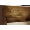 Image 8 : 9 DRAWER WHITE DRESSER AND NIGHT STAND