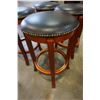 Image 3 : 4 STUDDED LEATHER SWIVEL BAR STOOLS