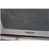 Image 2 : WHITE PANASONIC INVERTER MICROWAVE