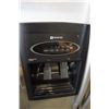 Image 3 : MAYTAG STAINLES STEEL SIDE BY SIDE FRIDGE WITH FREEZER, W/ICE/WATER DISPENSER, TESTED AND WORKING GU