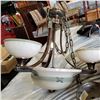 Image 2 : CHANDELIER