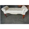 Image 2 : QUEEN ANNE UPHOLSTERED BENCH