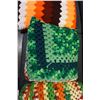 Image 4 : 3 KNITTED BLANKETS