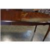 Image 3 : FRENCH PRONVICIAL CHERRY FINISH DINING TABLE W/ 2 LEAFS AND 6 CHAIRS