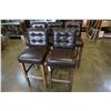 Image 1 : 5 WOOD AND BROWN LEATHER BAR STOOLS