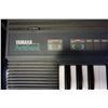 Image 2 : YAMAHA KEYBOARD IN CASE