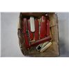 Image 2 : 12 SWISS ARMY KNIVES