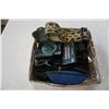 Image 1 : BOX OF 6 GUITAR STRAPS AND TUNERS