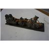 Image 1 : ESKIMO DOG SLED TEAM ON SLATE