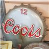 Image 2 : COORS BOTTLE CAP CLOCK AND COLLECTABLE TINS