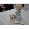 Image 2 : 5 PRECIOUS MOMENTS FIGURES