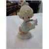 Image 4 : 5 PRECIOUS MOMENTS FIGURES