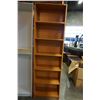 Image 1 : 6FT MAPLE BOOKSHELF