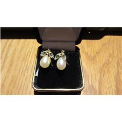 Pearl and Cyrstal Earrings