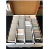 Image 1 : BASEBALL CARD LOT