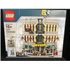 Image 1 : LEGO Creator Grand Emporium 10211 New Factory Sealed Retired Modular Set