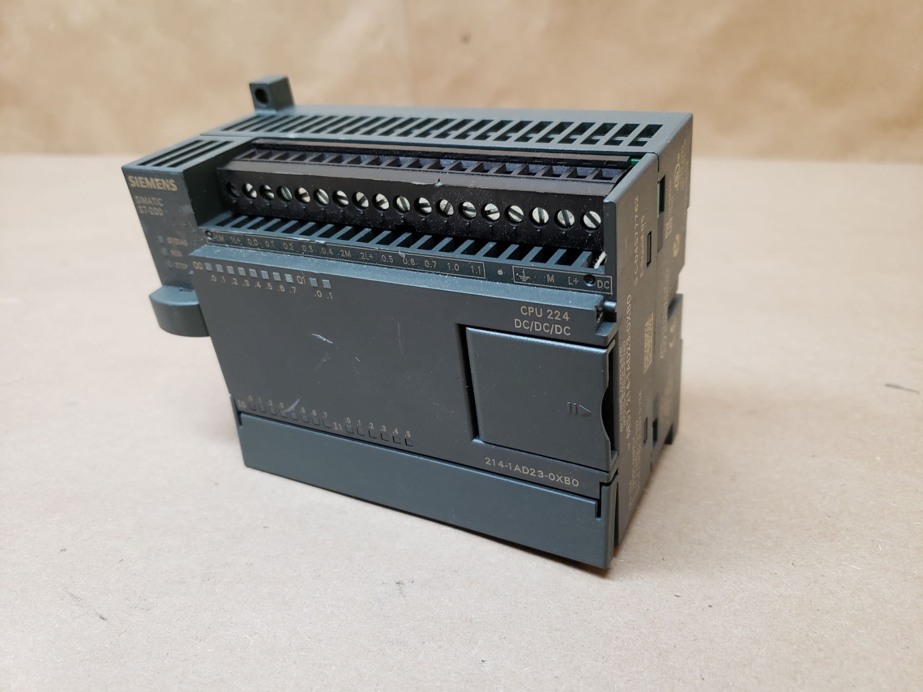 thumbnail image 2 of New Siemens SIMATIC S7-200 CPU 224 - 6ES7214-1AD23-0XB0 PLC Controller 2 of 5