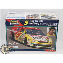 VINTAGE REVELL TERRY LABONTE NASCAR MODEL KIT