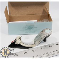 NEW PARTY LITE AUDREY SHOO TEALIGHT HOLDER