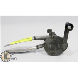 ANTIQUE WEAR EVER ALUMINUM CAN OPENER