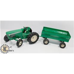 JOHN DEERE TRACTOR & WAGON DIE CAST