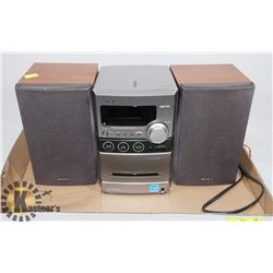 SONY STEREO TUNER, CD, TAPE, MP3