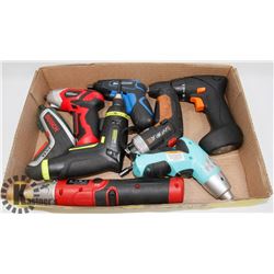 FLAT OF CORDLESS DRILLS AND BATTERIES