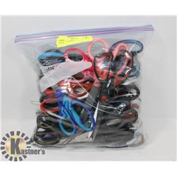 BAG OF SCISSORS
