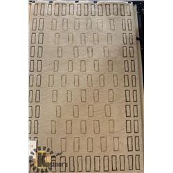 115) COMFORT 1024 BEIGE, 5X8 MODERN CARPET,