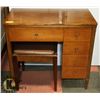 Image 1 : SEWING MACHINE DESK