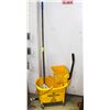 Image 1 : INDUSTRIAL MOP AND BUCKET